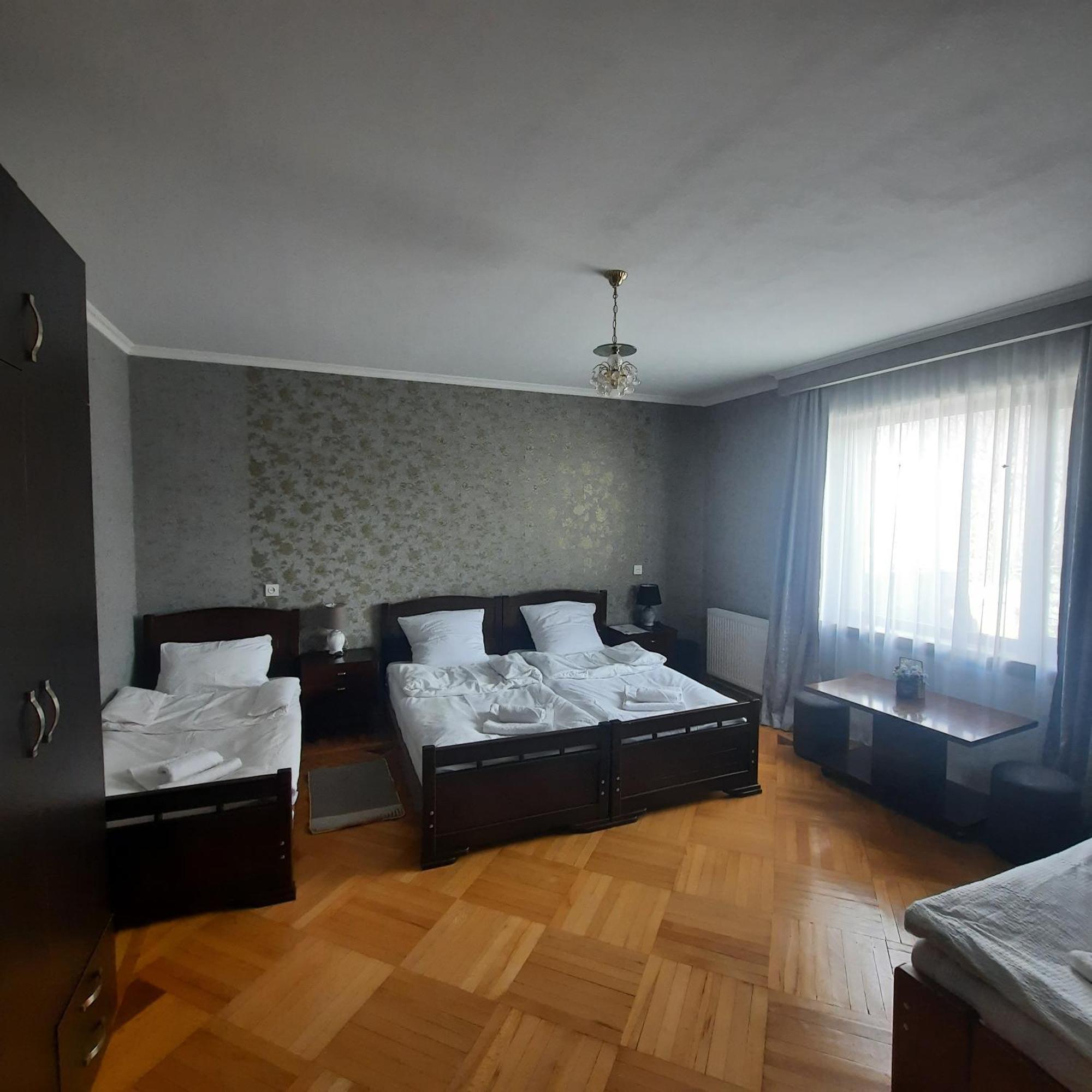 Gio-Nika Hotel Kazbegi Ngoại thất bức ảnh